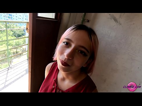 ❤️ Cov tub ntxhais kawm Sensual Sucks ib tug neeg txawv txawv nyob rau hauv lub Outback - Cum ntawm nws lub ntsej muag ❤️ Super porn ntawm porn hmn.xxxner.ru ☑